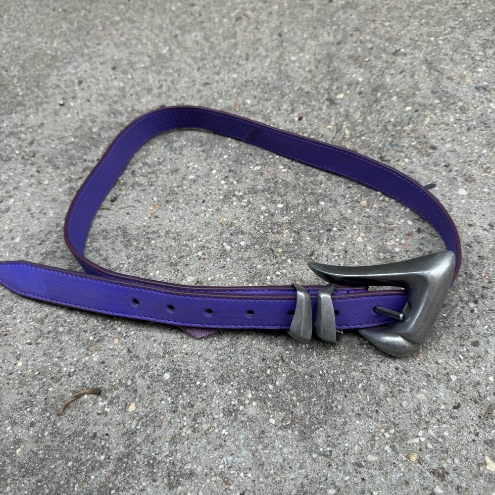 Free People Purple Leather Belt Women's Size S/M Silver Buckle Waist Boho Indie - Picture 6 of 8